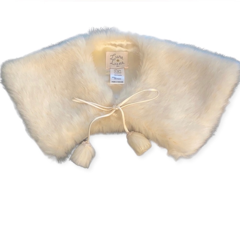 Host PICK 🎉 Luna Luna Baby Girl Cape / Baby Shawl  boutique find